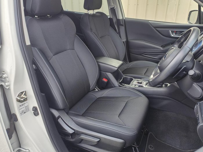 2021 Subaru Forester 2.5i