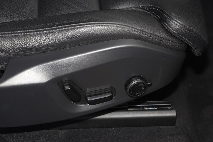 2020 Volvo XC60 T5 Momentum