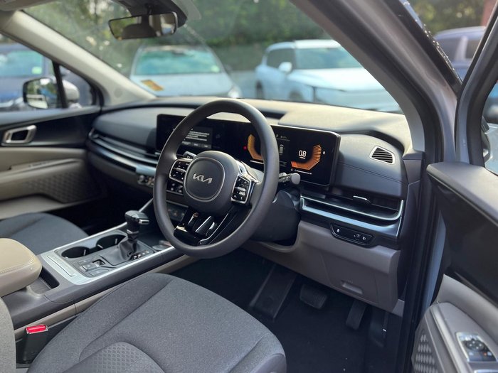 2025 Kia Carnival S