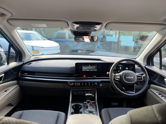 2025 Kia Carnival S