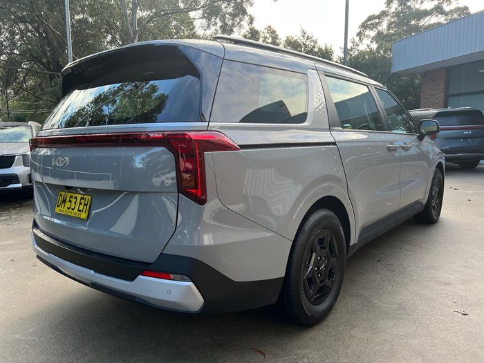 2025 Kia Carnival S