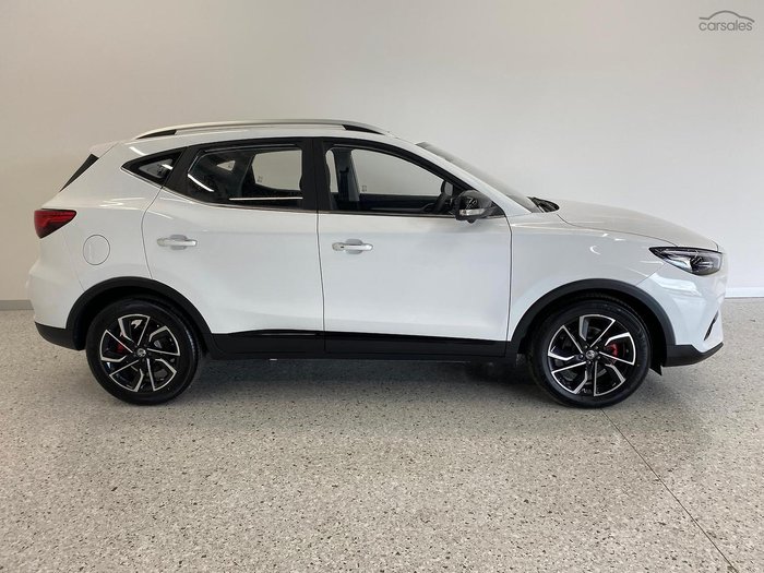 2024 MG ZST Essence