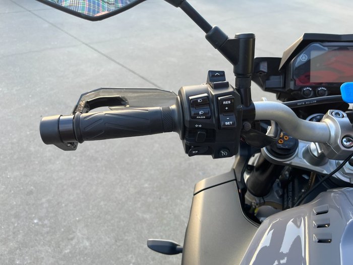 2016 Yamaha MT-10 Grey