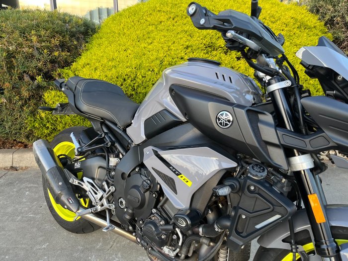 2016 Yamaha MT-10 Grey