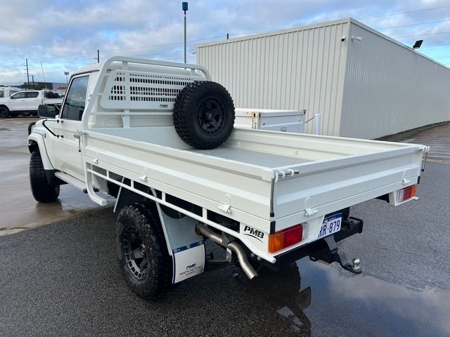 2022 Toyota Landcruiser Military
