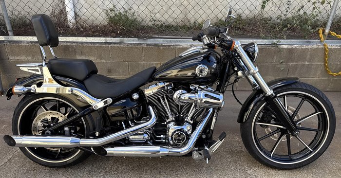 2014 Harley-Davidson Breakout 103 (FXSB) Softail Black