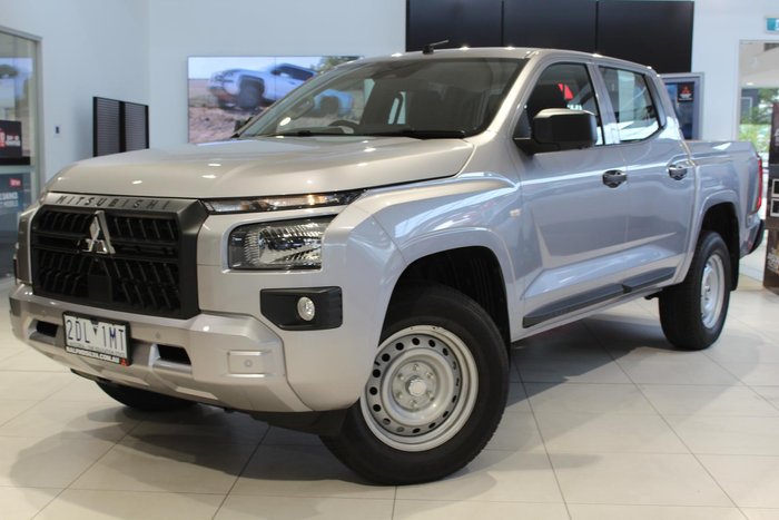 2025 Mitsubishi Triton GLX