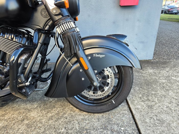 2020 INDIAN CHIEF VINTAGE DARK HORSE BLACK SMOKE