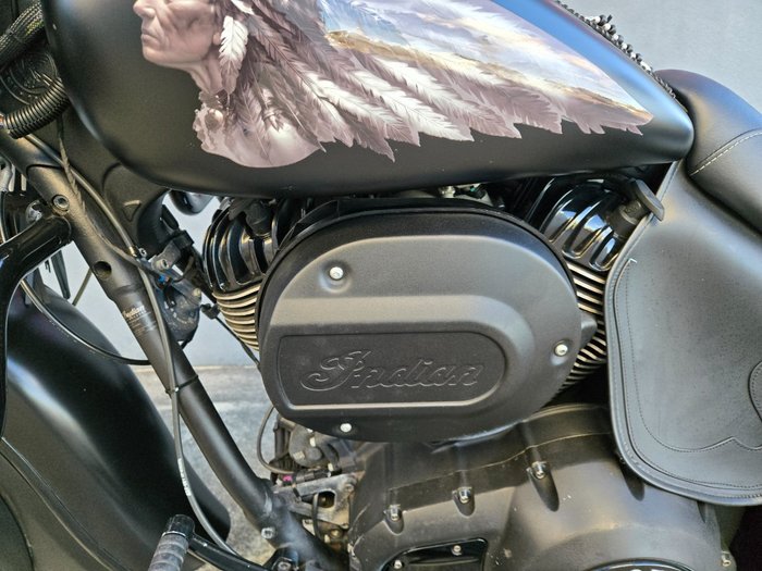 2020 INDIAN CHIEF VINTAGE DARK HORSE BLACK SMOKE