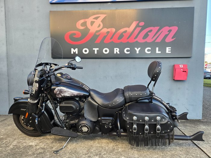 2020 INDIAN CHIEF VINTAGE DARK HORSE BLACK SMOKE