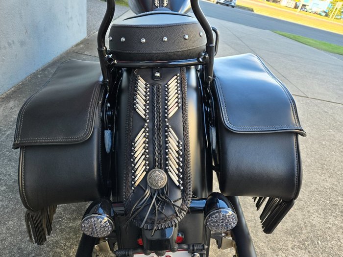 2020 INDIAN CHIEF VINTAGE DARK HORSE BLACK SMOKE
