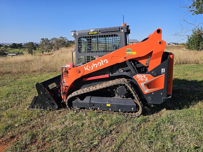 2024 Kubota Svl75-3
