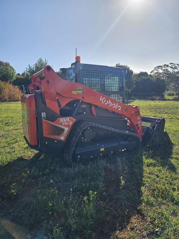 2024 Kubota Svl75-3 Orange