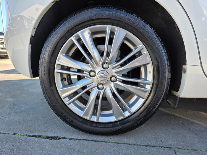 2017 Suzuki Baleno GLX Turbo