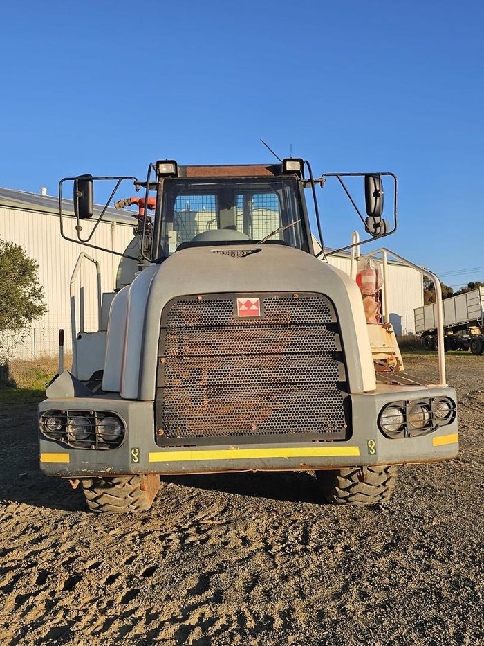 2005 Articulated Truck Terex White
