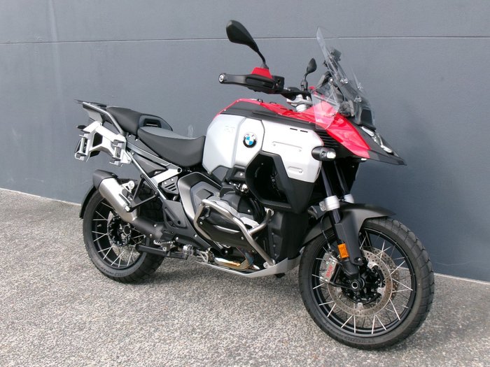 2025 BMW Motorrad 2025 BMW 1300CC R 1300 GS Adventure RACINGRED UNI