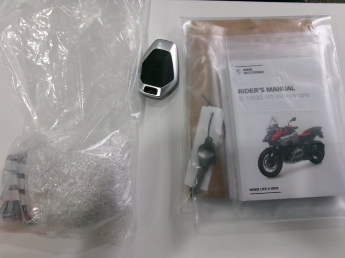 2025 BMW Motorrad 2025 BMW 1300CC R 1300 GS Adventure RACINGRED UNI