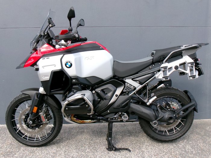 2025 BMW Motorrad 2025 BMW 1300CC R 1300 GS Adventure RACINGRED UNI