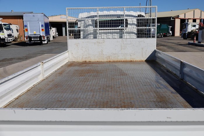 2021 Isuzu N Series NNR 45-150 Steel Tray with Drop Sides White