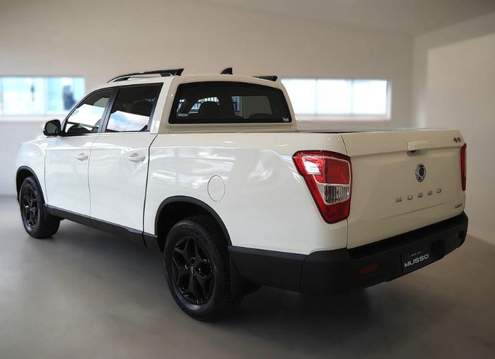 2025 KGM Musso Advance