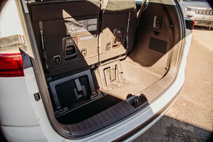 2020 Kia Carnival S