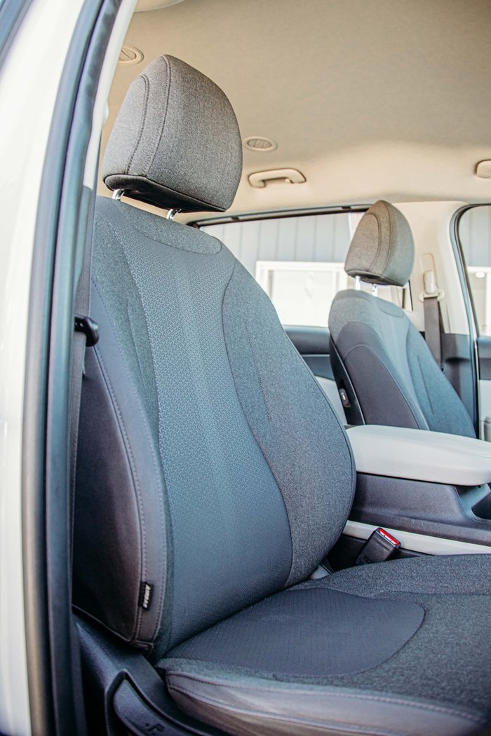 2020 Kia Carnival S