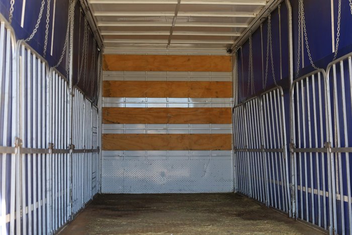 2022 Isuzu F Series FSR140-260 12 Pallet Curtainsider with Tailgate White