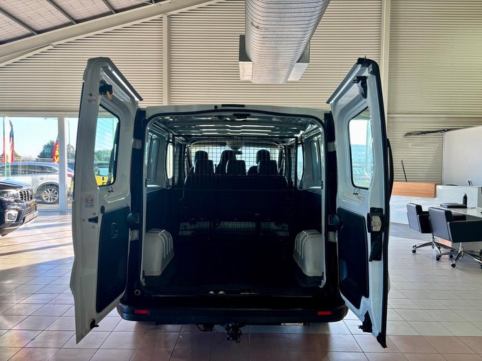 2016 Renault Trafic 103KW X82 Glacier White