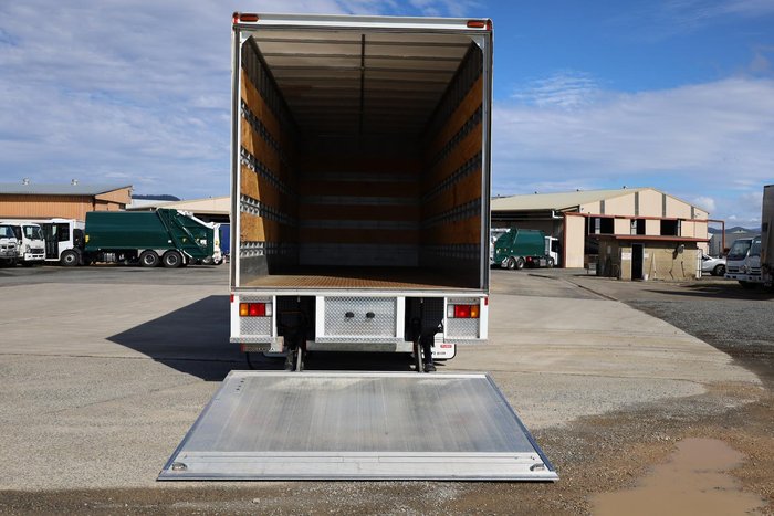 2021 Isuzu F Series FSR140-260 12 Pallet Pantech With Tailgate White