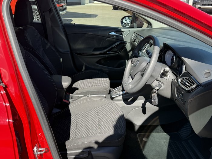 2016 Holden Astra R