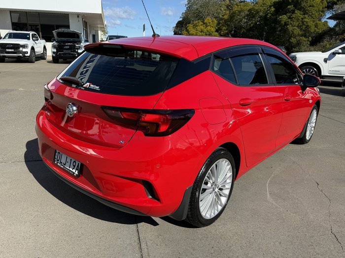 2016 Holden Astra R