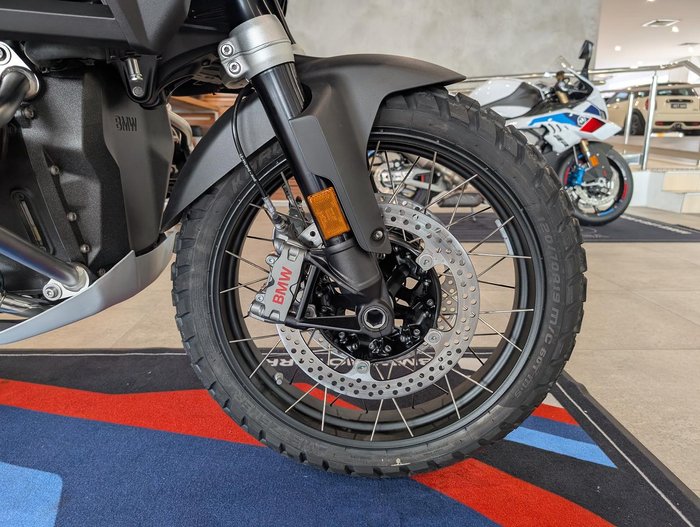 2024 BMW Motorrad R 1300 GS Adventure R 1300 Red