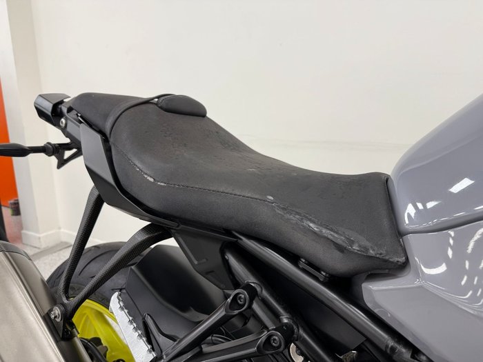 2016 YAMAHA MT-10 grey