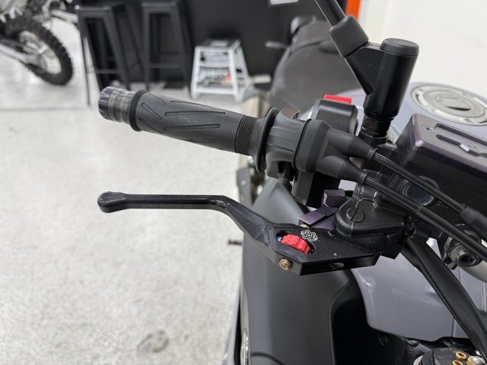 2016 YAMAHA MT-10 grey