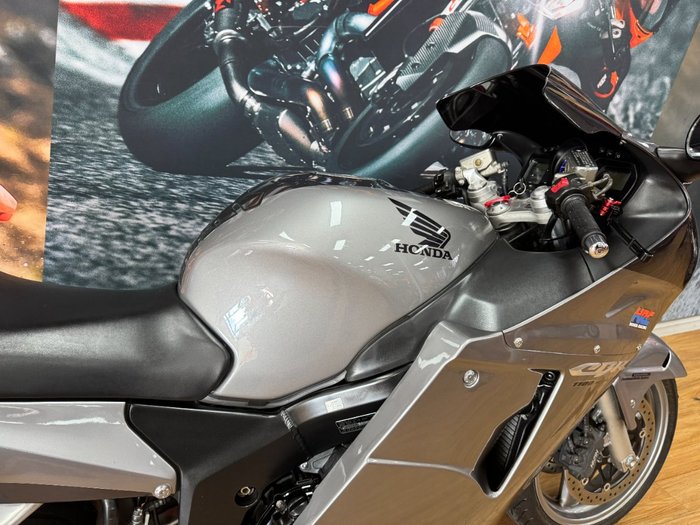 2006 Honda CBR1100XX (SUPER BLACKBIRD) GREY