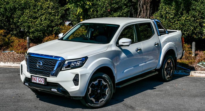 2023 Nissan Navara ST-X