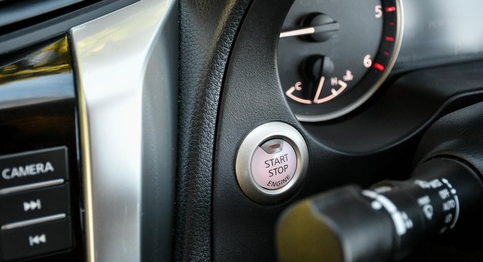 2023 Nissan Navara ST-X