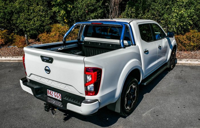 2023 Nissan Navara ST-X