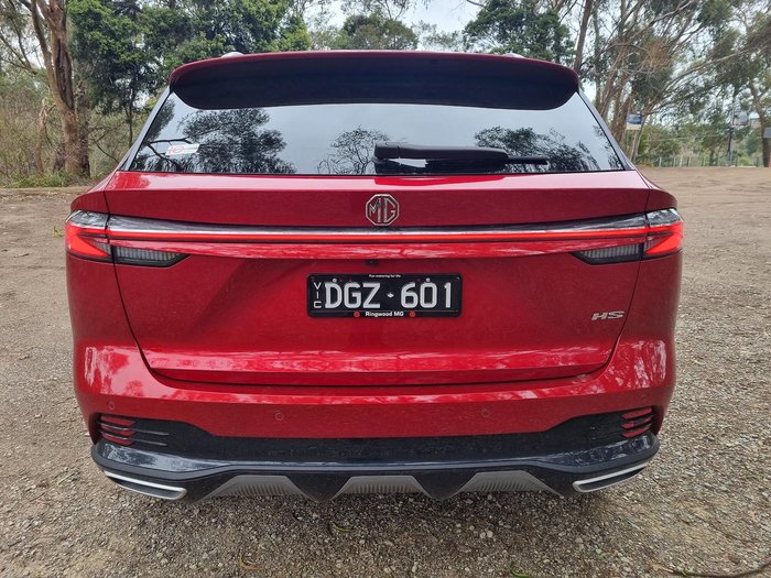 2025 MG HS Essence AS33 MY25 Diamond Red