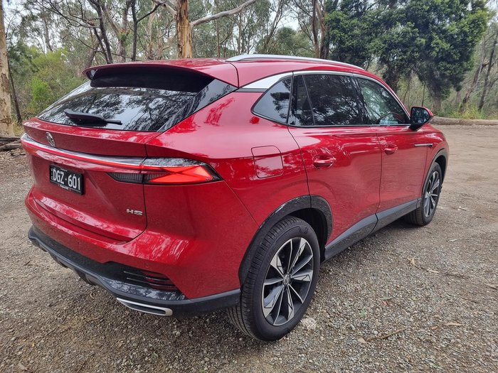 2025 MG HS Essence AS33 MY25 Diamond Red