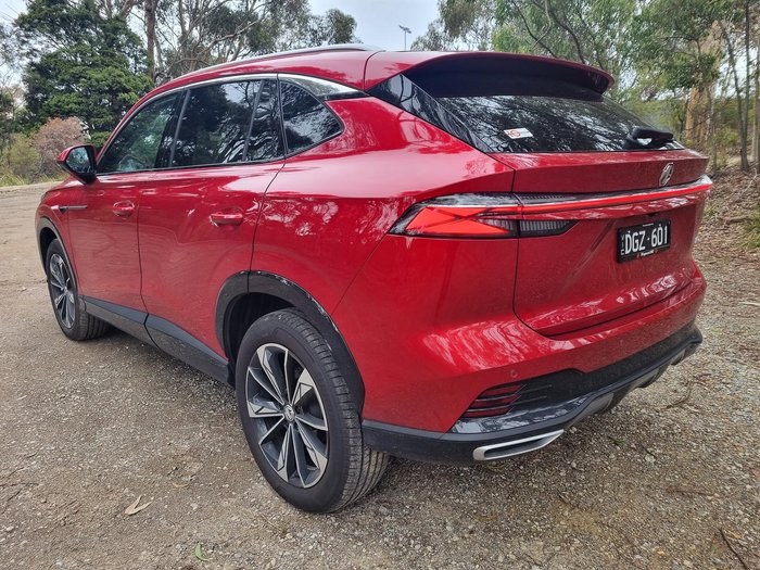 2025 MG HS Essence AS33 MY25 Diamond Red