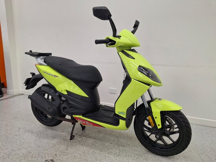 2011 APRILIA SPORTCITY ONE 50 Green