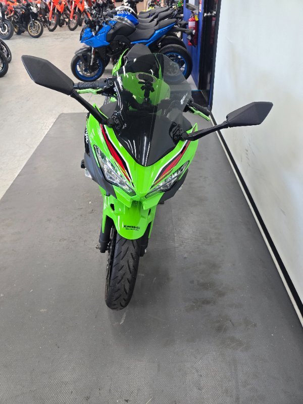 2025 Kawasaki NINJA 400 ZX-4RR KRT GREY