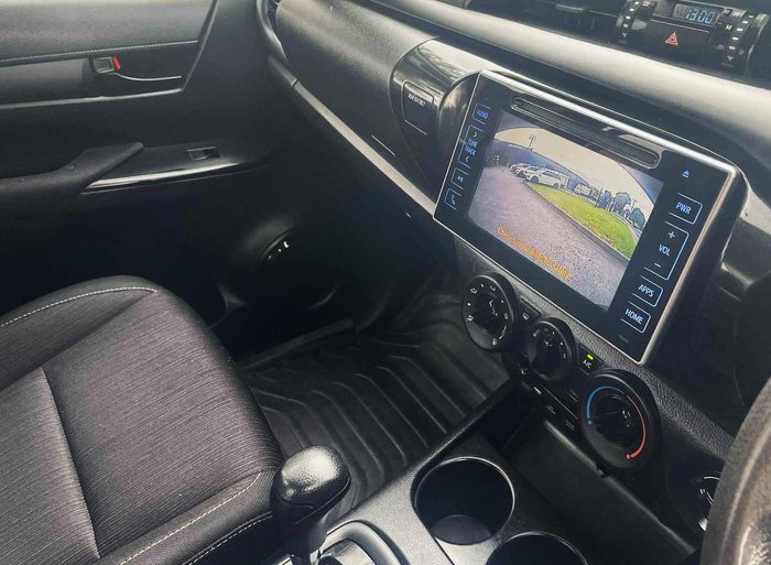 2018 Toyota Hilux SR GUN126R 4X4 Dual Range Glacier White