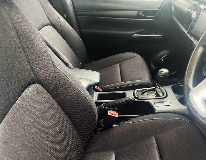 2018 Toyota Hilux SR GUN126R 4X4 Dual Range Glacier White