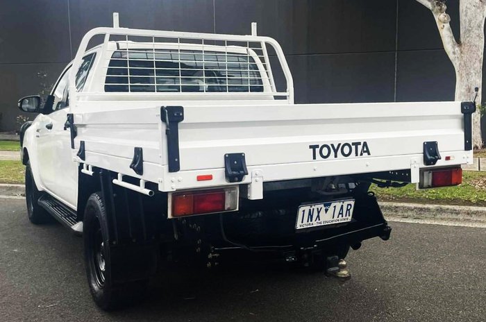 2018 Toyota Hilux SR GUN126R 4X4 Dual Range Glacier White