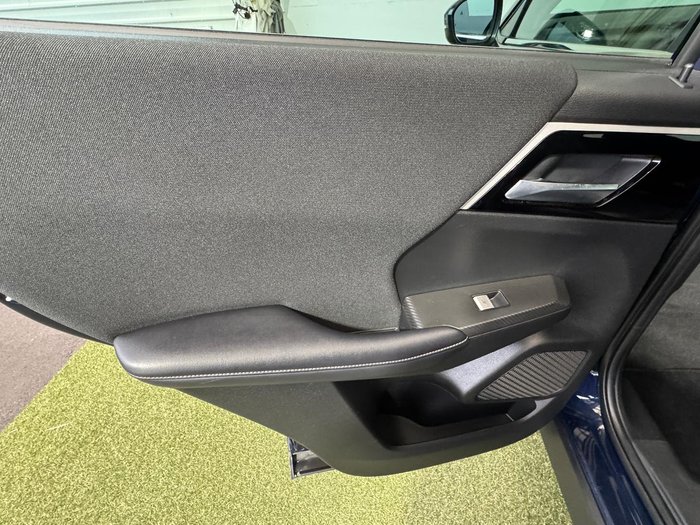 2022 Mitsubishi Outlander LS