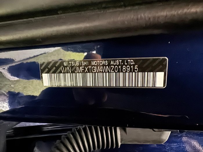 2022 Mitsubishi Outlander LS