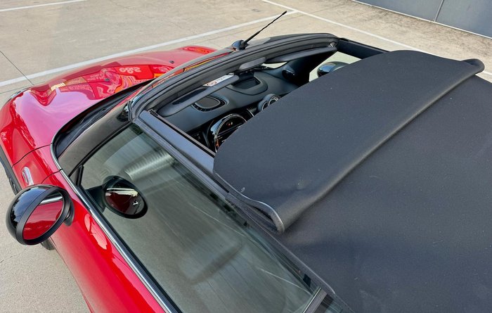 2020 MINI Convertible John Cooper Works F57 LCI Chilli Red