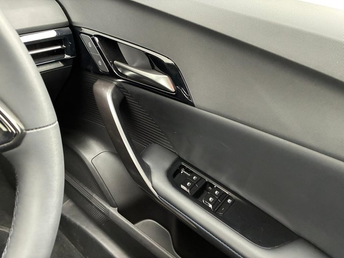 2024 MG MG4 Essence 64